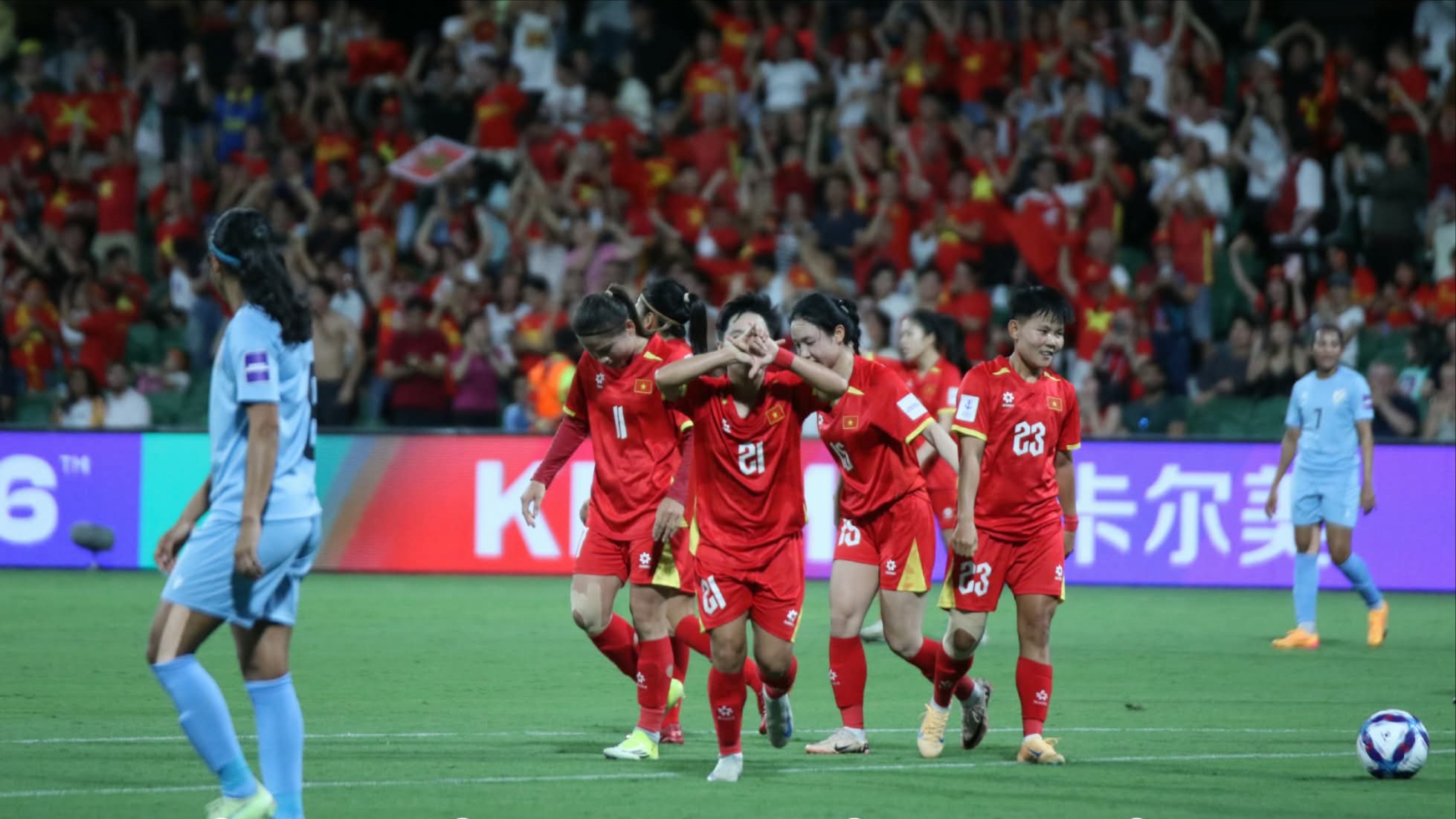 Đội tuyển nữ Việt Nam quyết đấu Đài Loan (Trung Quốc)