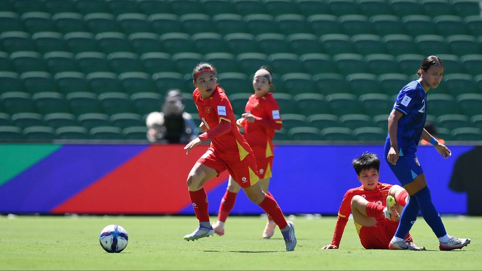 Thua Đài Loan (Trung Quốc), huấn luyện viên Mai Đức Chung nói sẽ cố gắng từng trận