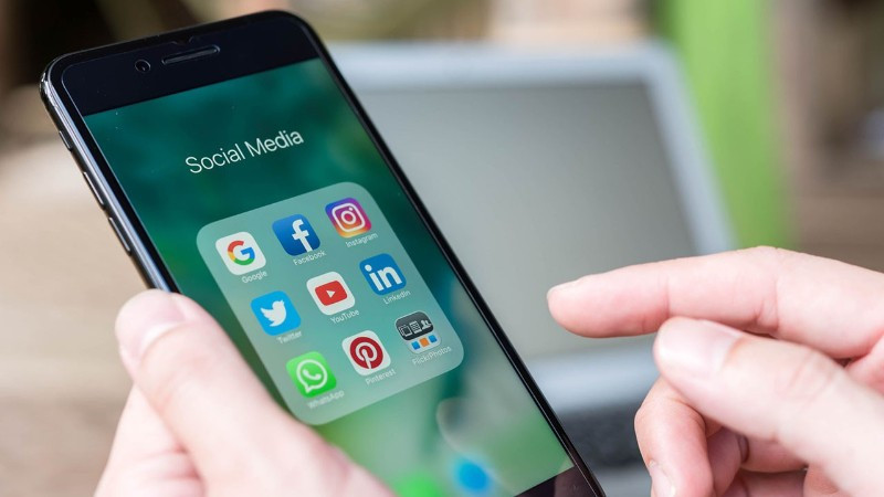 EU muốn cấm trẻ dưới 16 tuổi sử dụng mạng xã hội