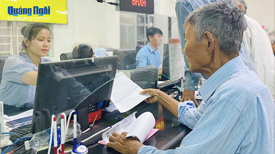 Đẩy mạnh phân quyền, phục vụ người dân tốt hơn