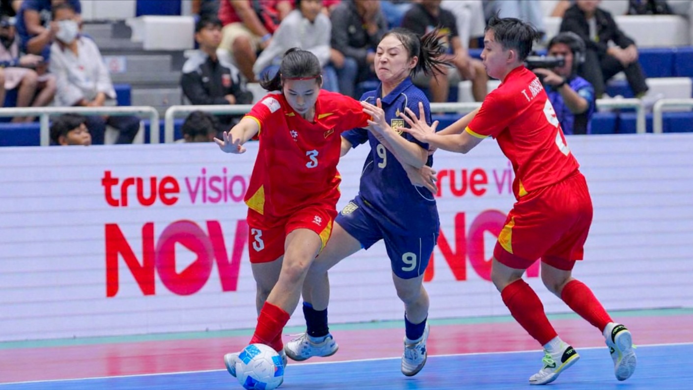 Đội tuyển futsal nữ Việt Nam tranh huy chương đồng với Indonesia