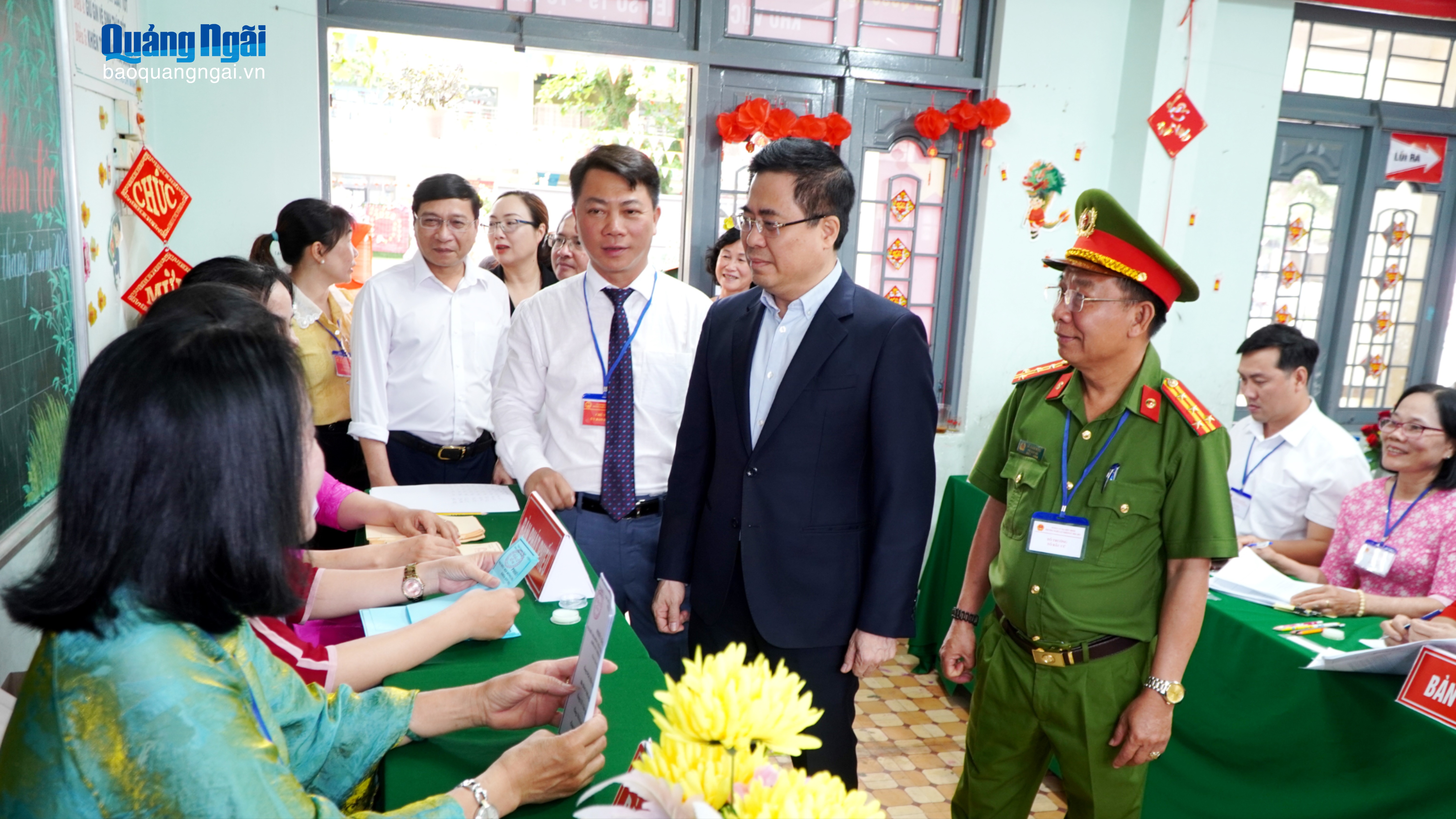 Lãnh đạo tỉnh kiểm tra công tác bầu cử tại các địa phương