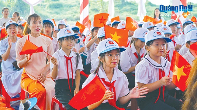 Thắp sáng tri thức ở vùng biên