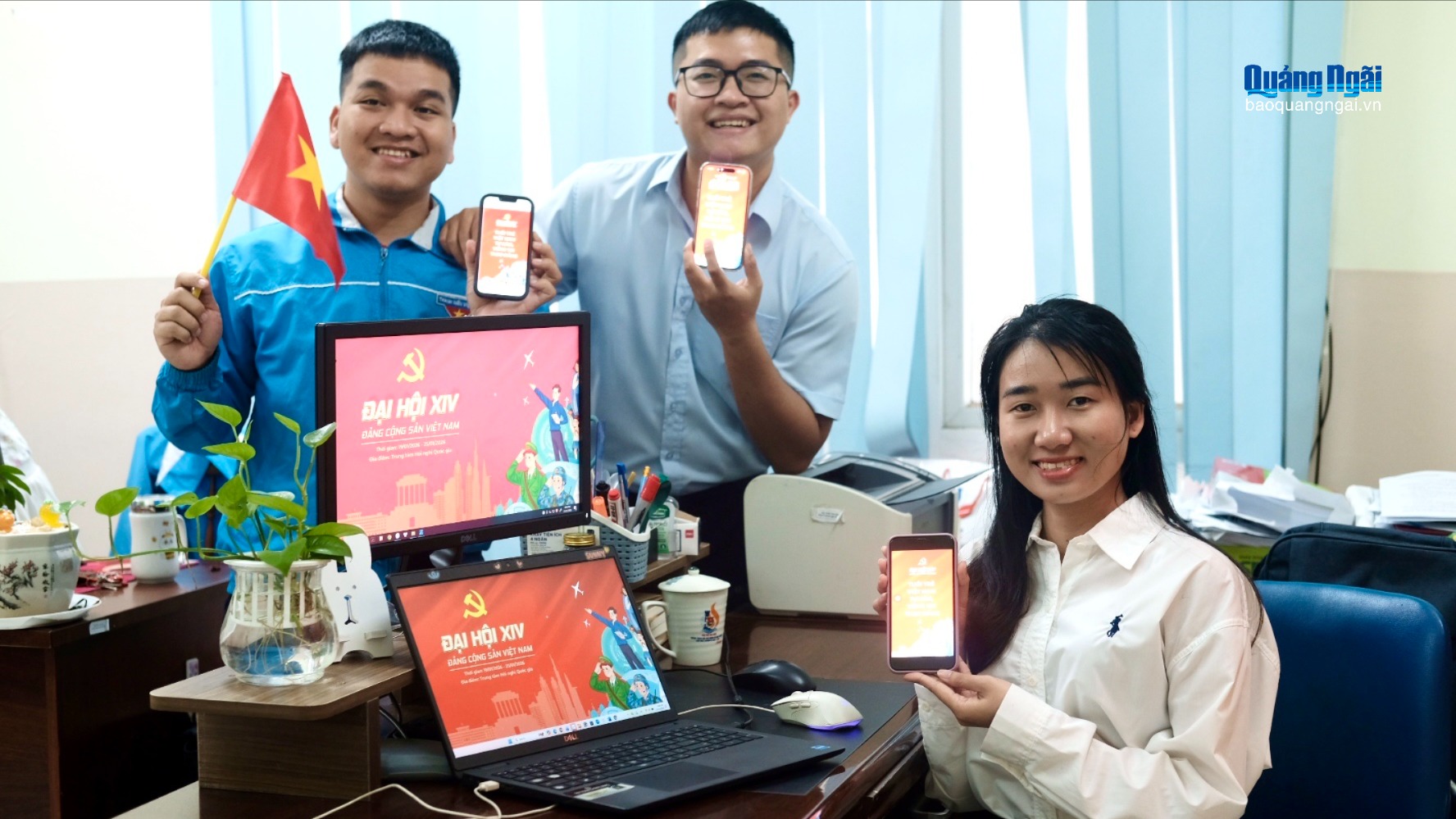 Tuổi trẻ lan tỏa sắc đỏ niềm tin trên không gian số