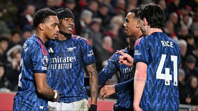 Arsenal vẫn ấp ủ giấc mơ “ăn bốn”