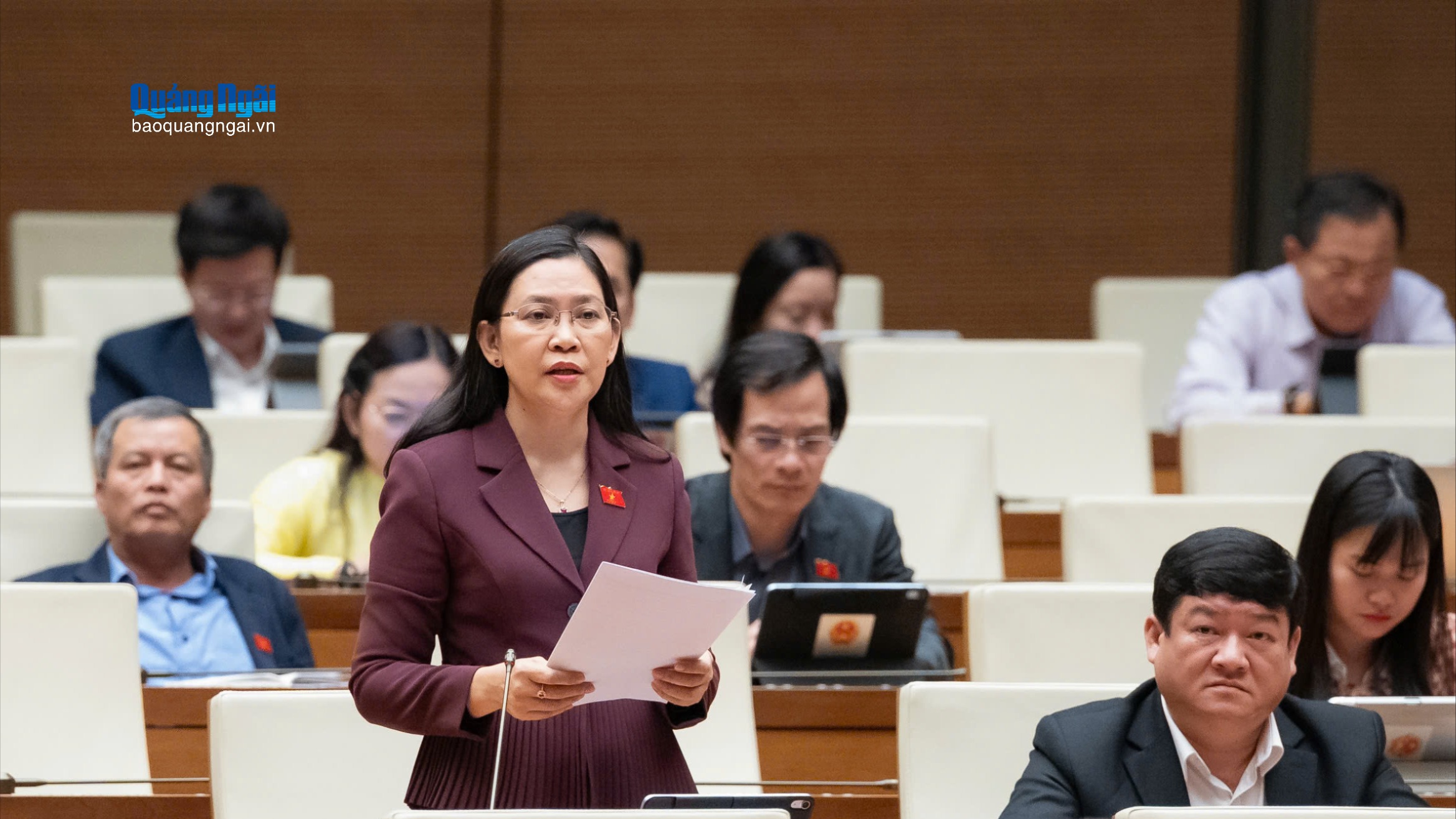 Đoàn đại biểu Quốc hội tỉnh góp ý dự thảo Nghị quyết của Quốc hội