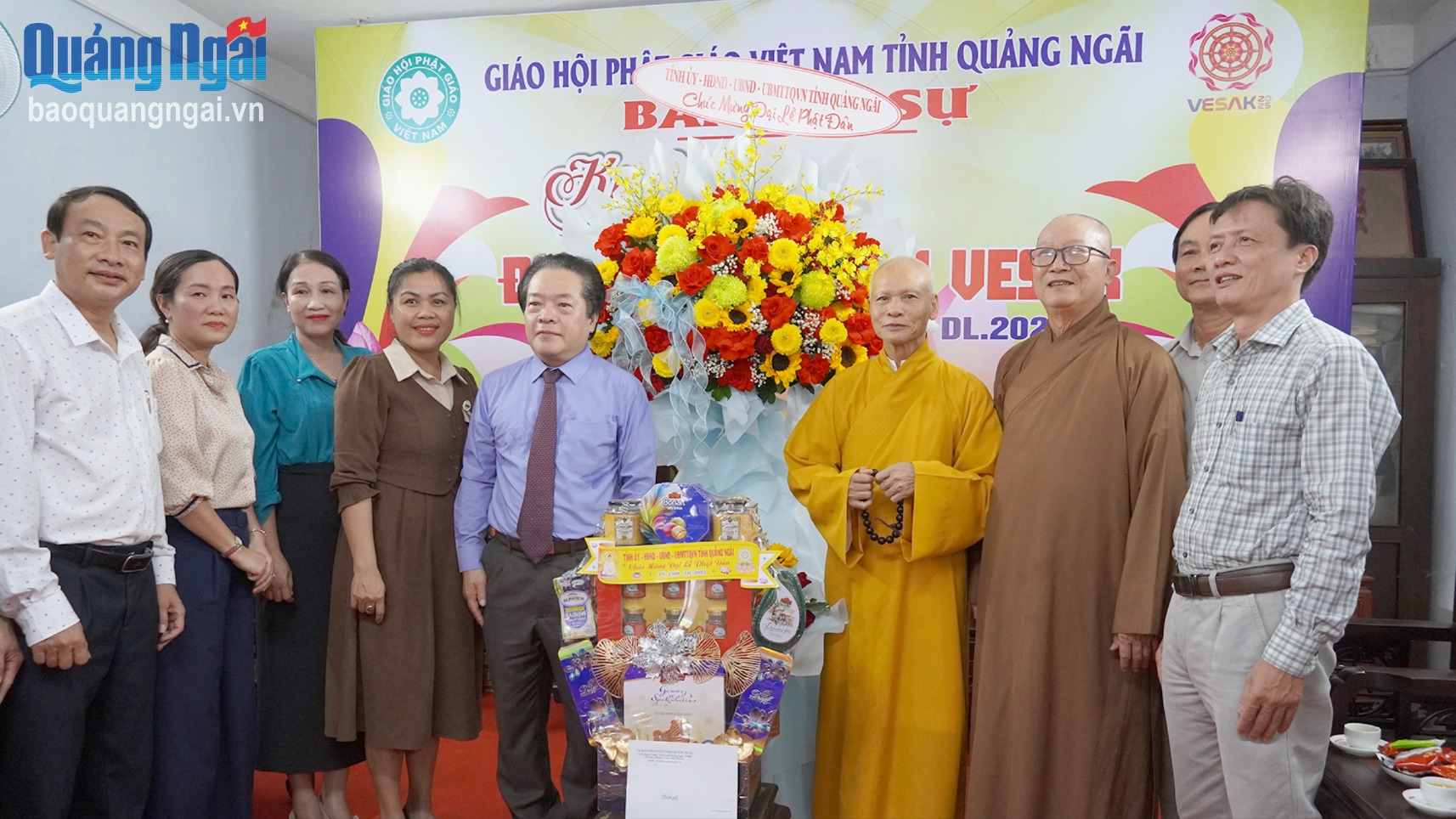 Xây dựng một xã hội an lạc, văn minh, hạnh phúc