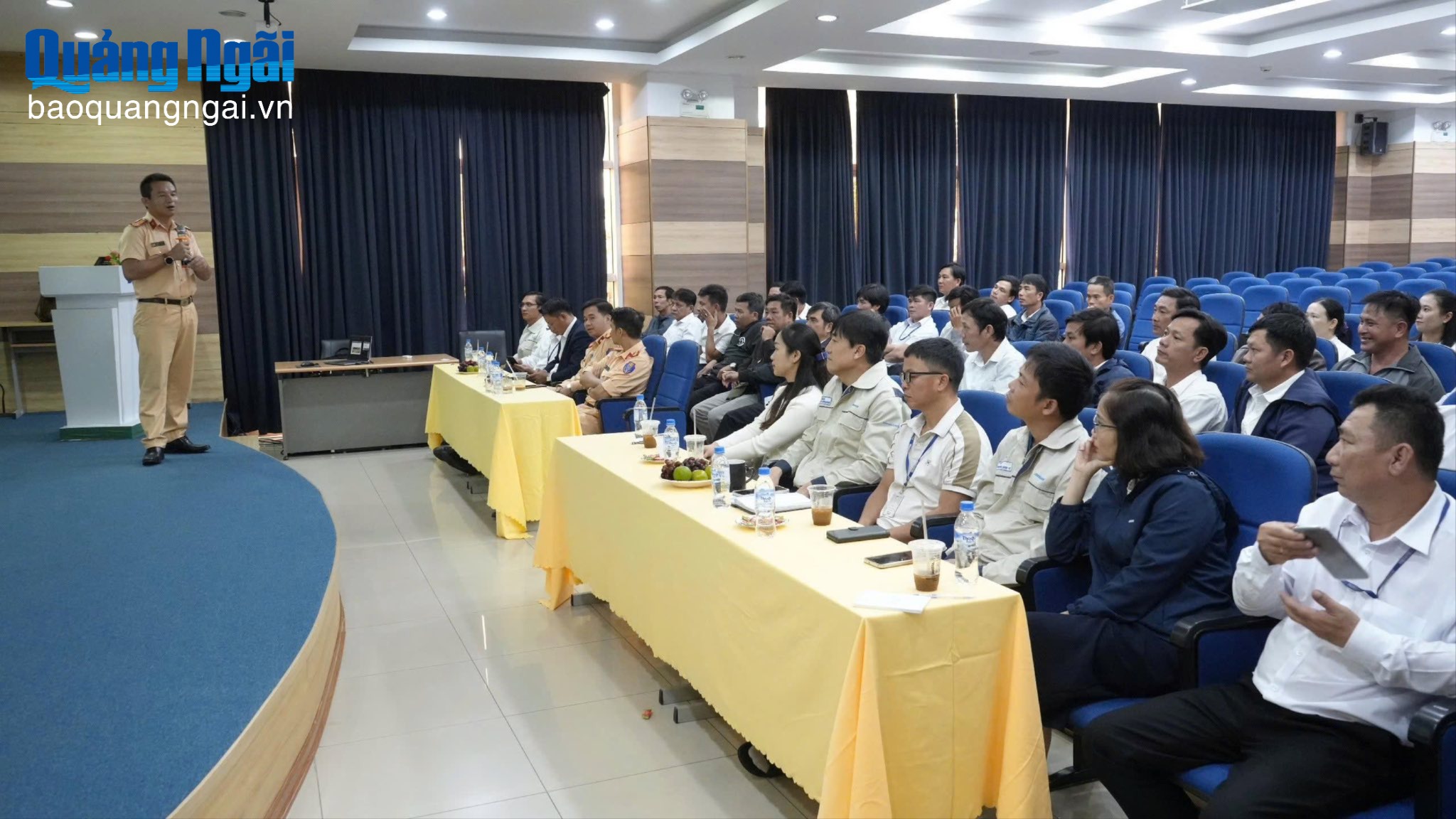 Tăng cường phổ biến kiến thức về an toàn giao thông