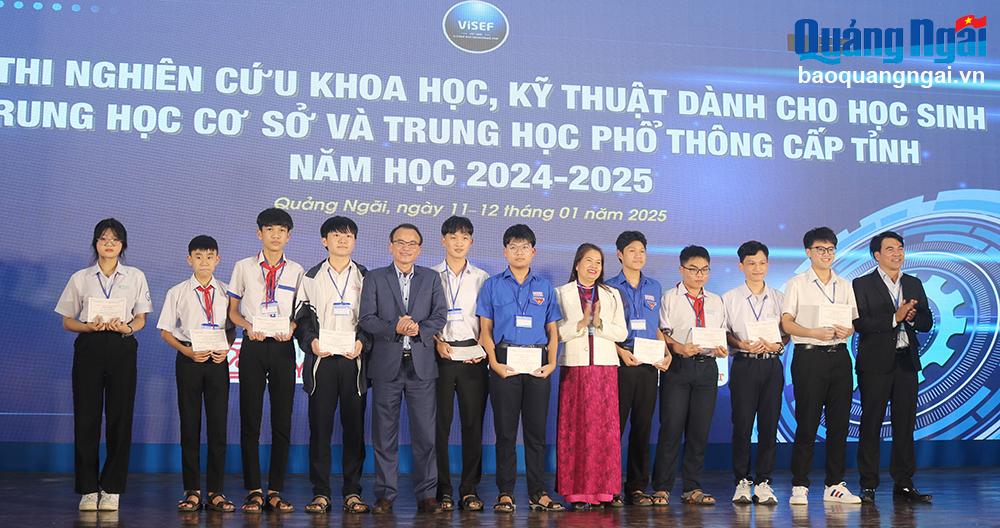 Có 3 dự án tham dự Cuộc thi Khoa học kỹ thuật cấp Quốc gia
