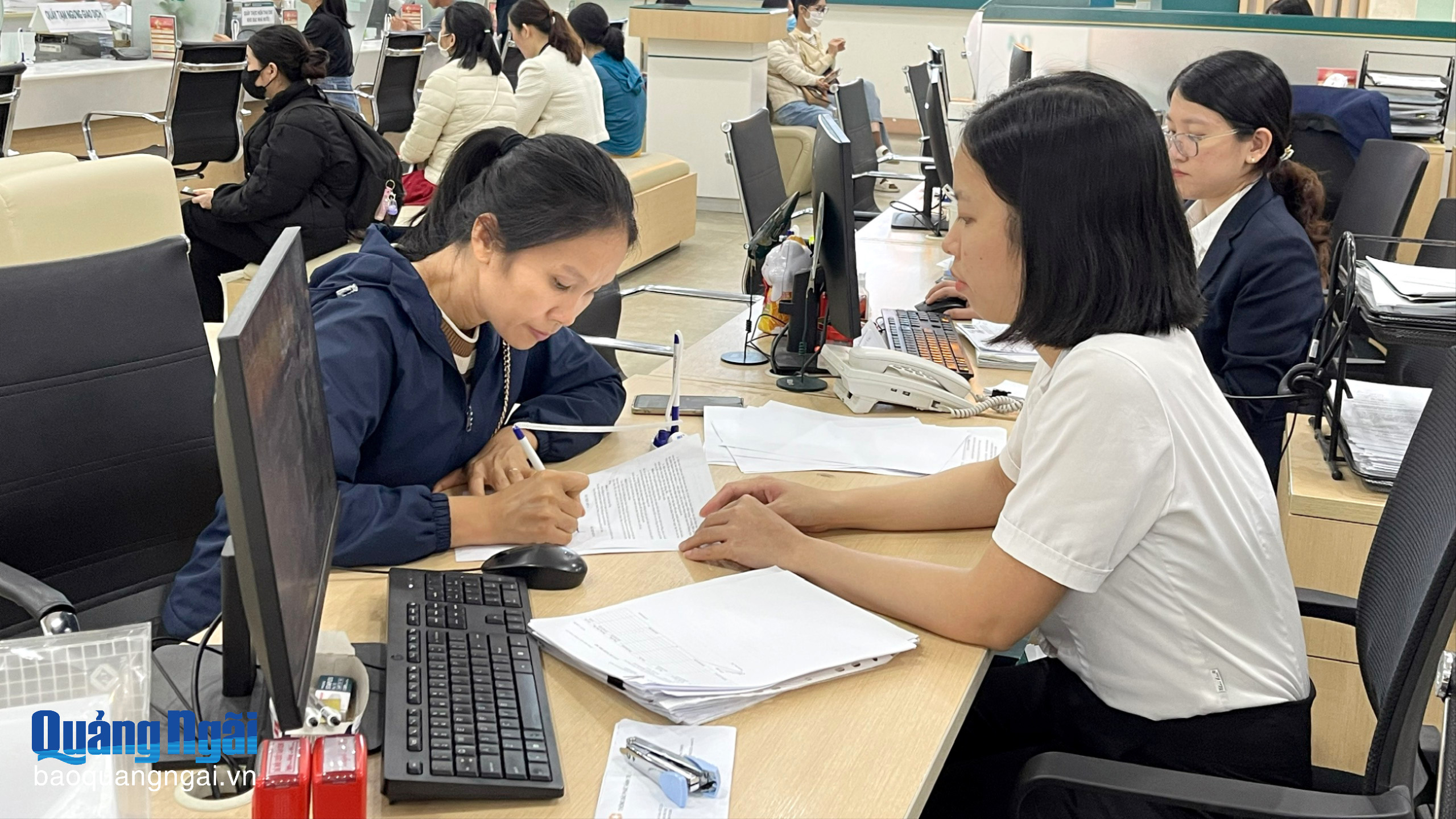 Cam kết đủ tiền, giao dịch không gián đoạn