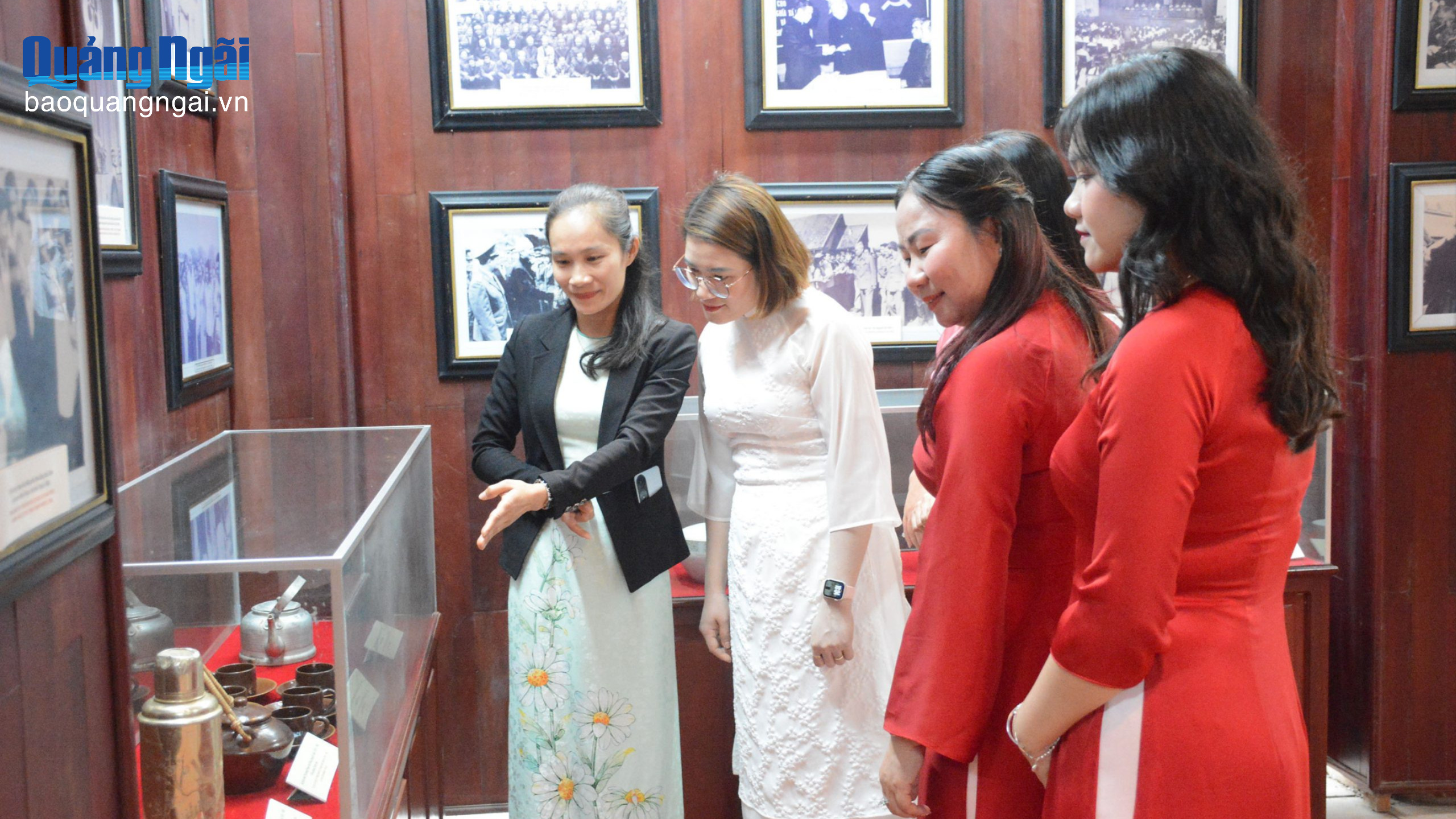 Đầu xuân về thăm Khu lưu niệm Thủ tướng Phạm Văn Đồng