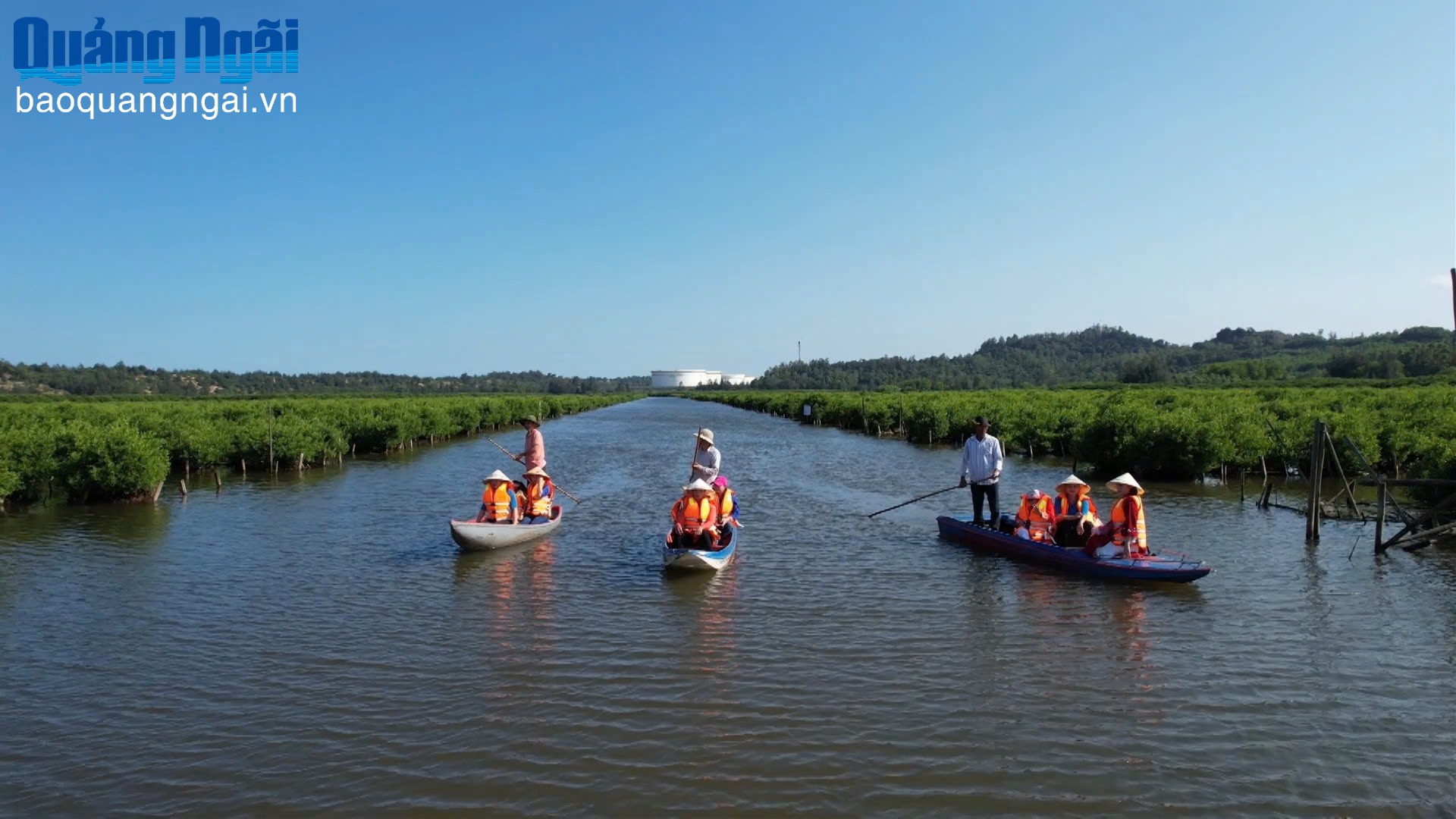 Vạn Tường phát triển du lịch, dịch vụ
