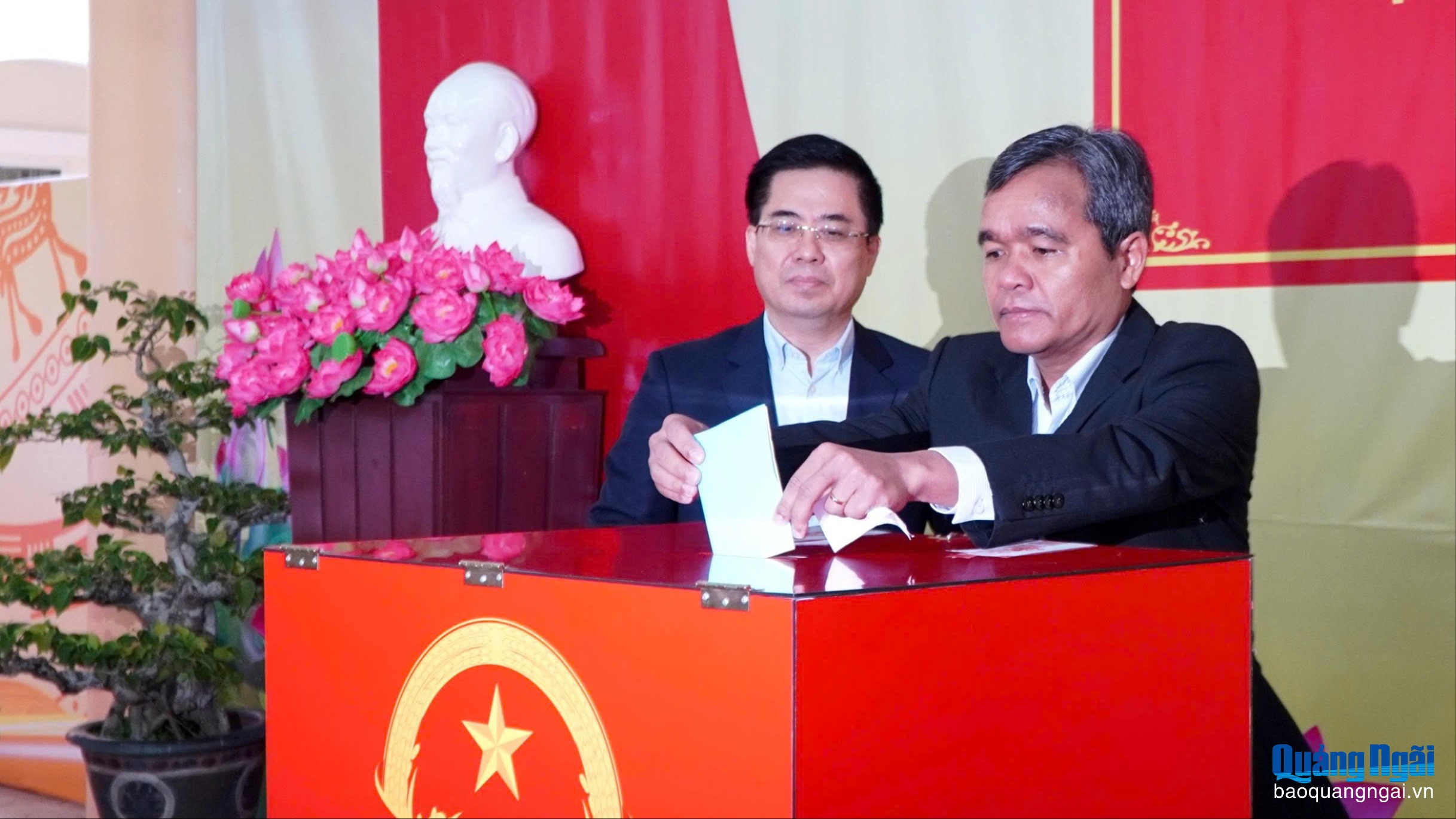 Tỷ lệ cử tri đi bầu tại Quảng Ngãi đạt 99,63%