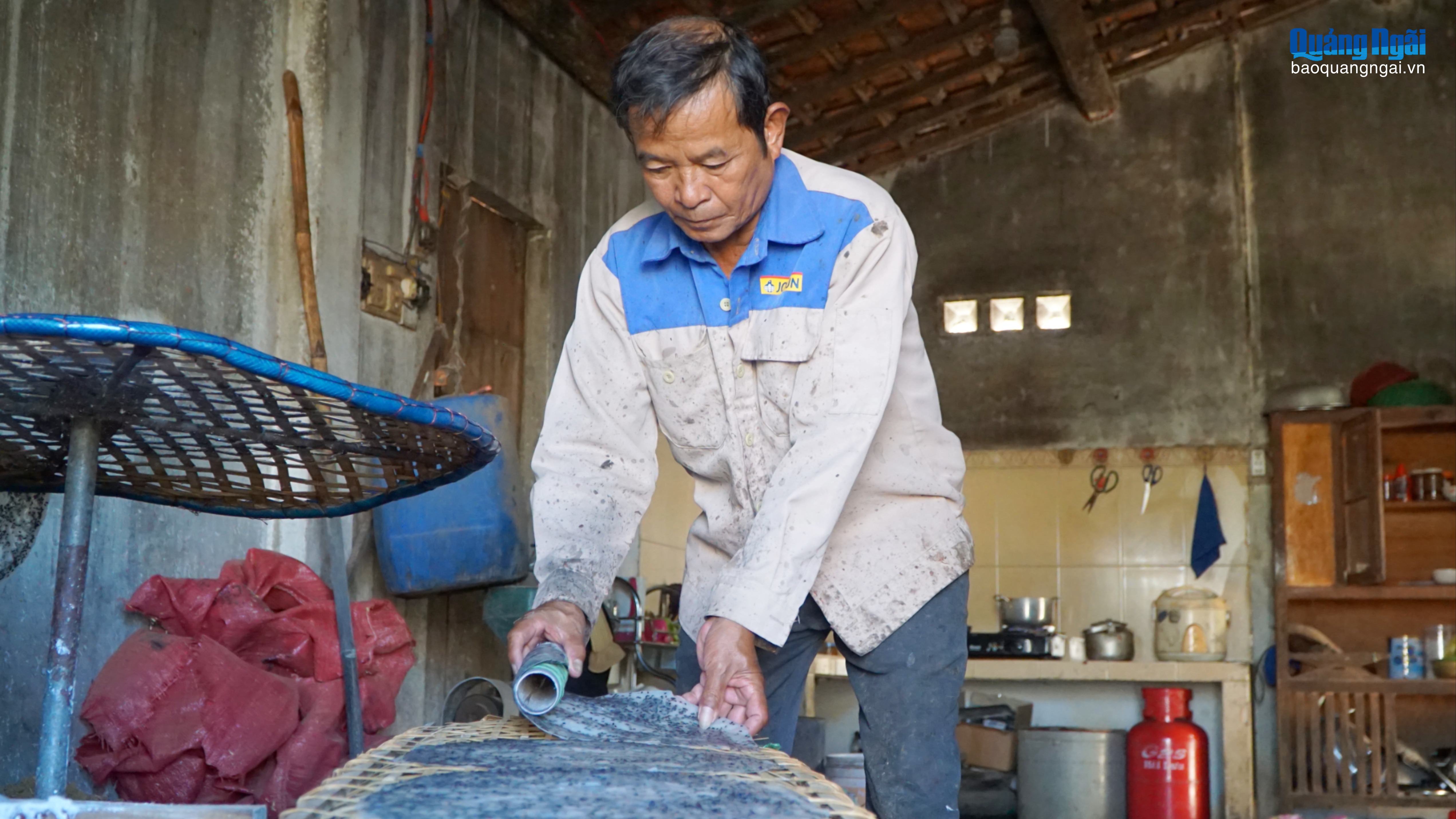 Giữ lửa nghề bánh tráng