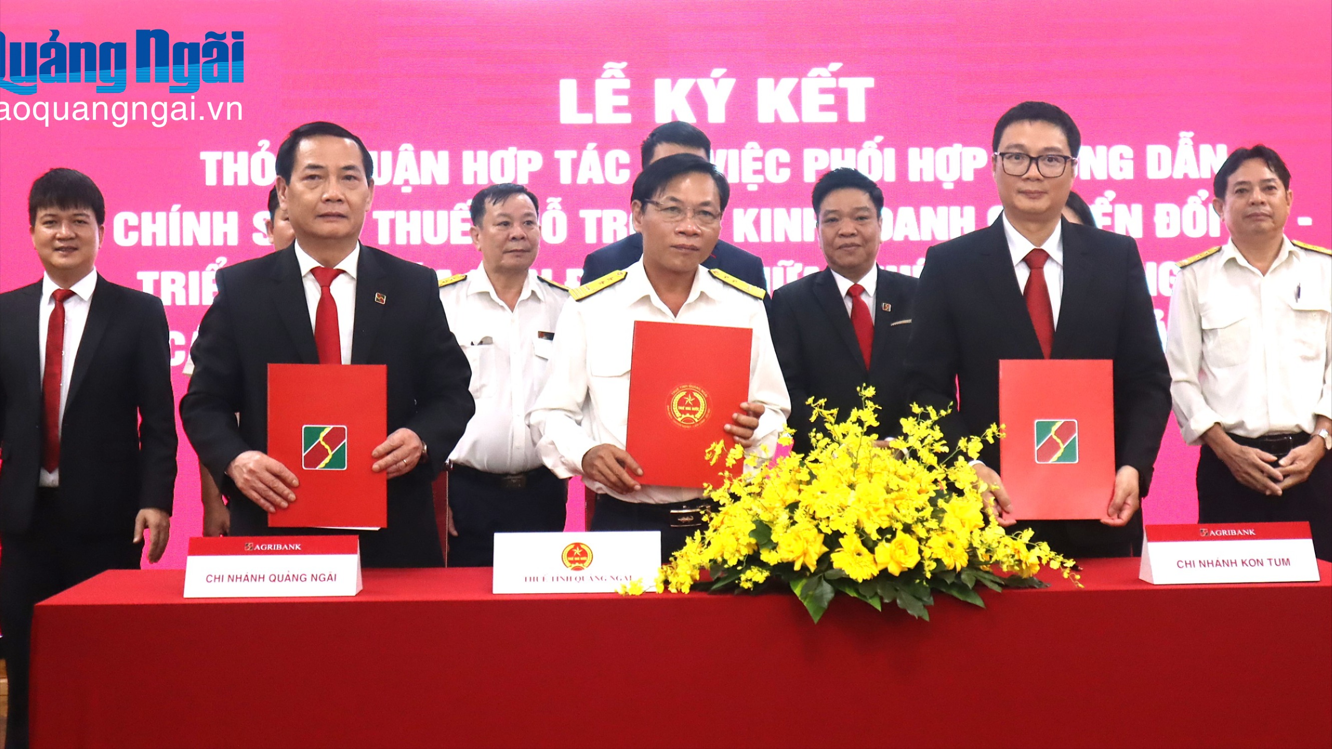 Ký kết thỏa thuận hợp tác giữa Thuế tỉnh và các chi nhánh Agribank