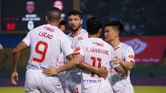 Cuộc đua vô địch V-League “nóng” trở lại