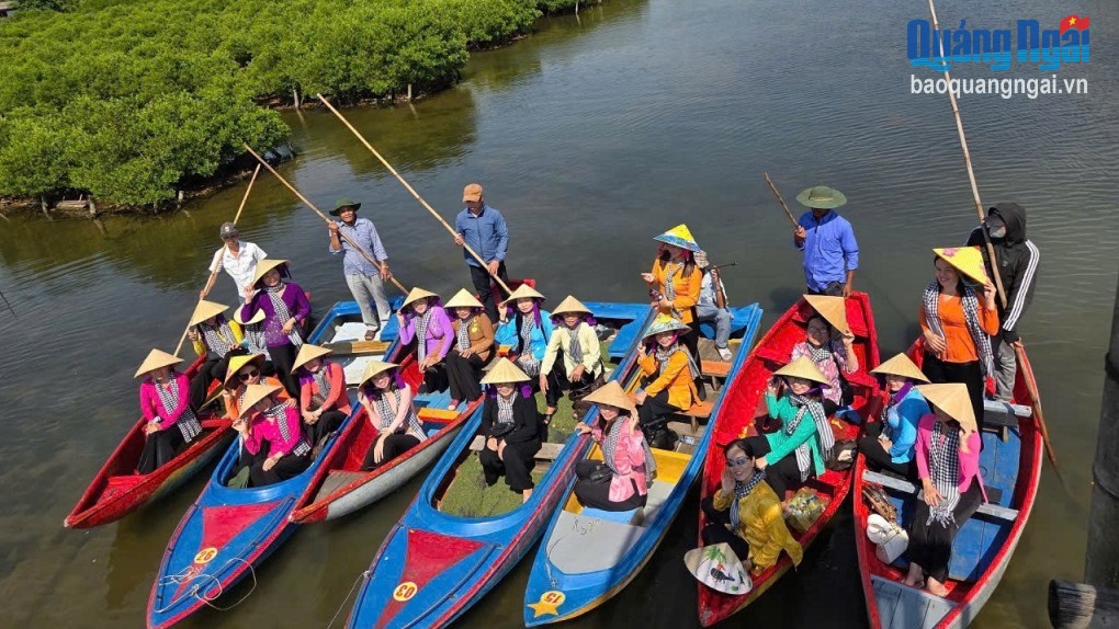 Đầu tư hạ tầng tạo “cú hích” cho du lịch Bàu Cá Cái