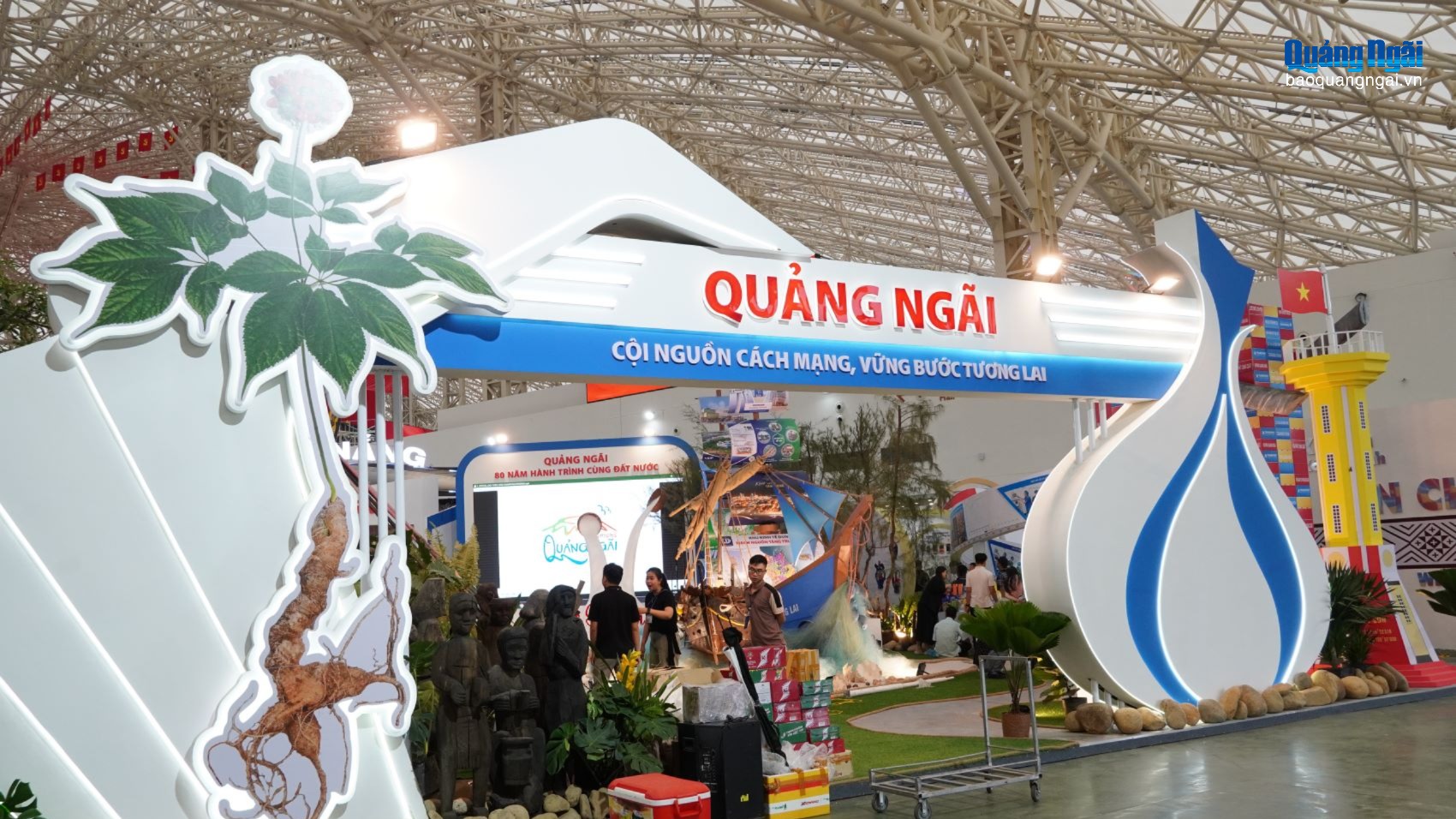 Không gian trưng bày “Quảng Ngãi - Cội nguồn cách mạng, vững bước tương lai” sẵn sàng đón khách tham quan