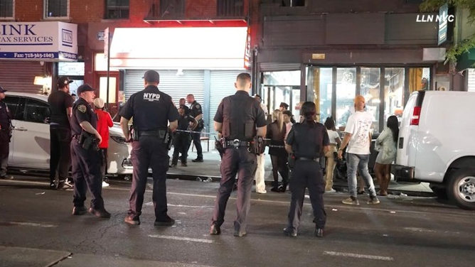 Xả súng hàng loạt tại quán bar ở New York, 3 người thiệt mạng