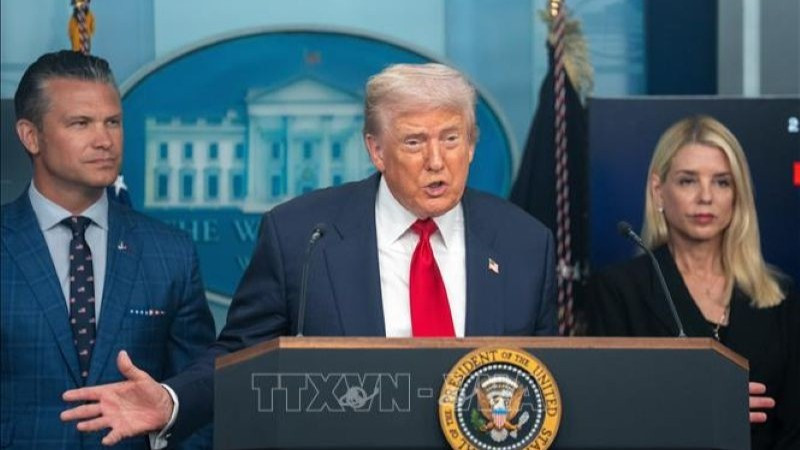 Tổng thống Mỹ tuyên bố chấm dứt việc bỏ phiếu bầu cử qua đường bưu điện