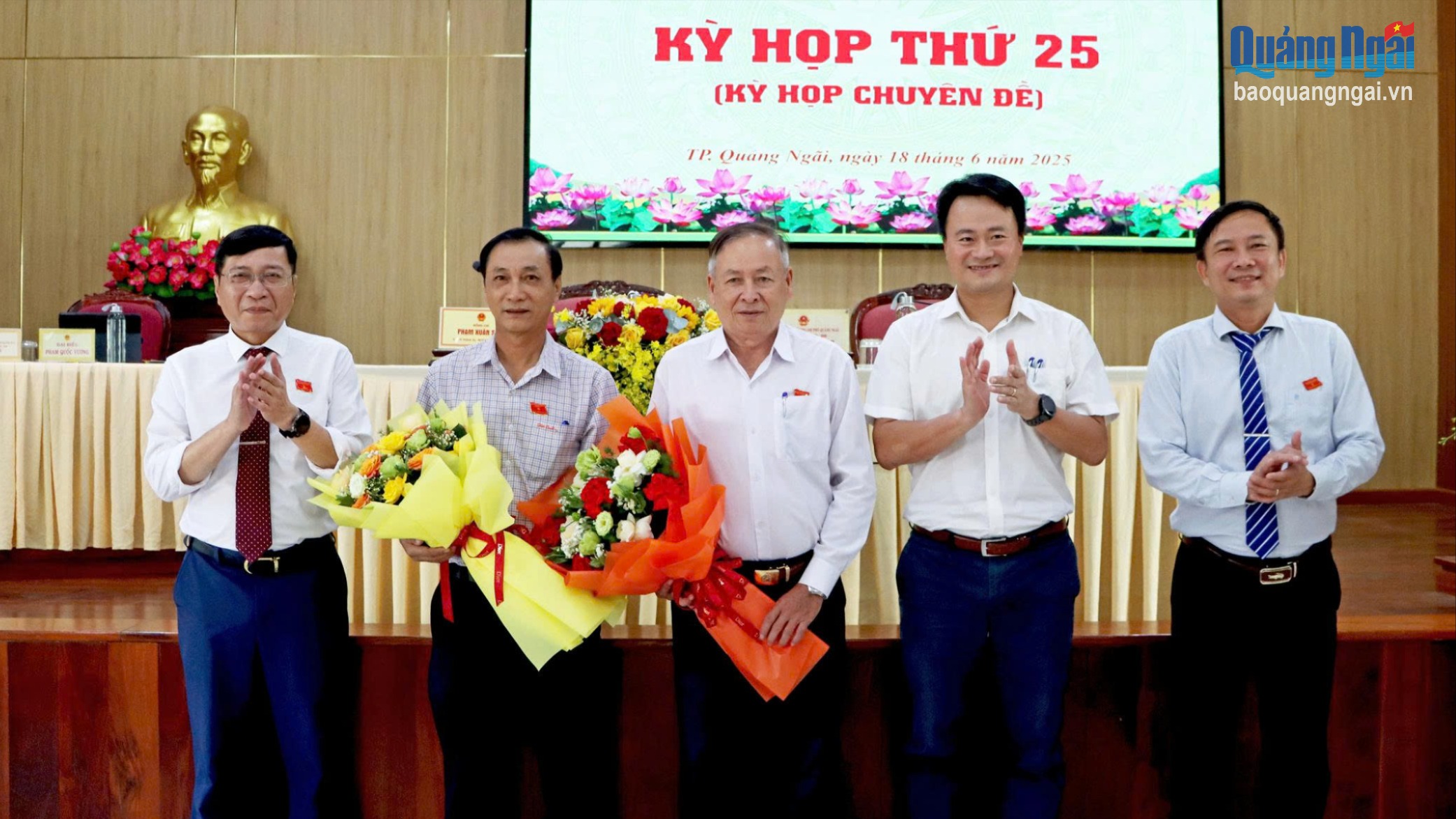 Thành phố Quảng Ngãi đổi tên 49 thôn, tổ dân phố