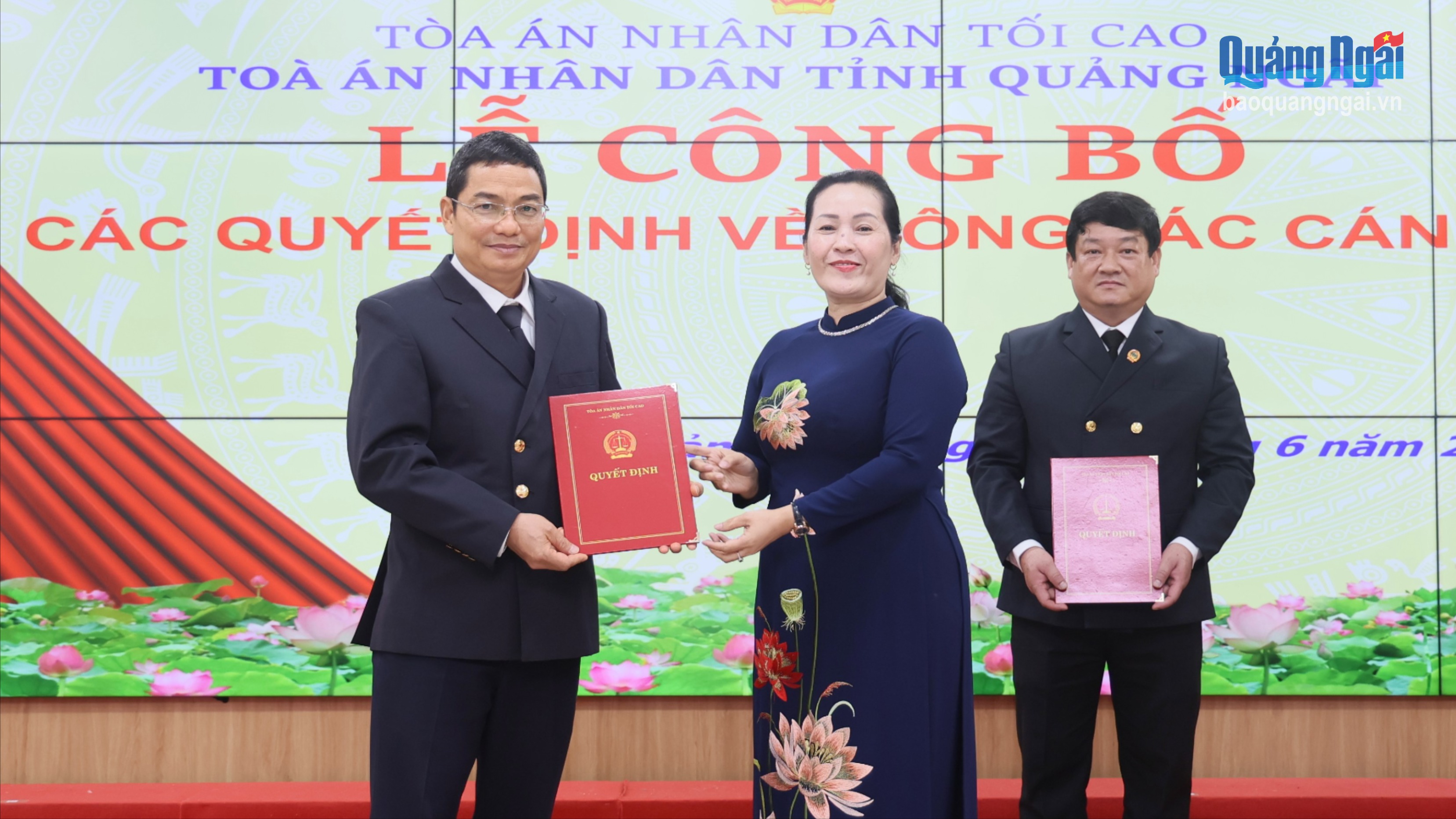 Trao quyết định bổ nhiệm lãnh đạo Tòa án nhân dân tỉnh Quảng Ngãi mới