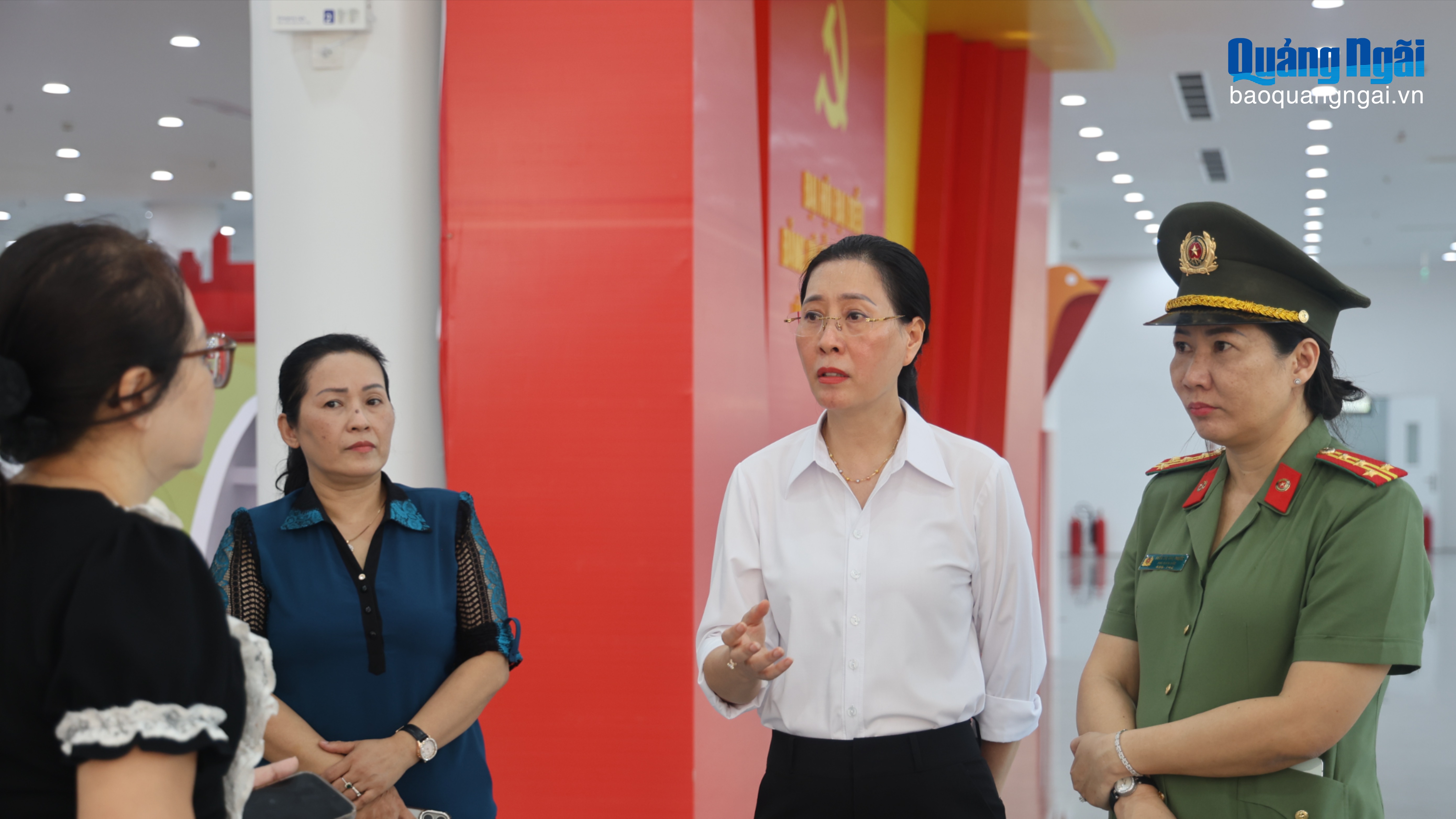 Đẩy mạnh tuyên truyền, lan tỏa niềm tin và khí thế đại hội