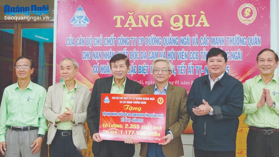 Chăm lo nạn nhân chất độc da cam