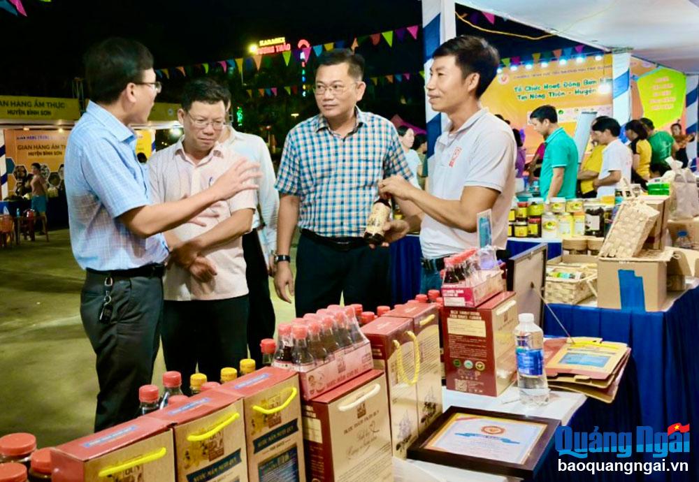 Tìm kiếm cơ hội, mở rộng thị trường