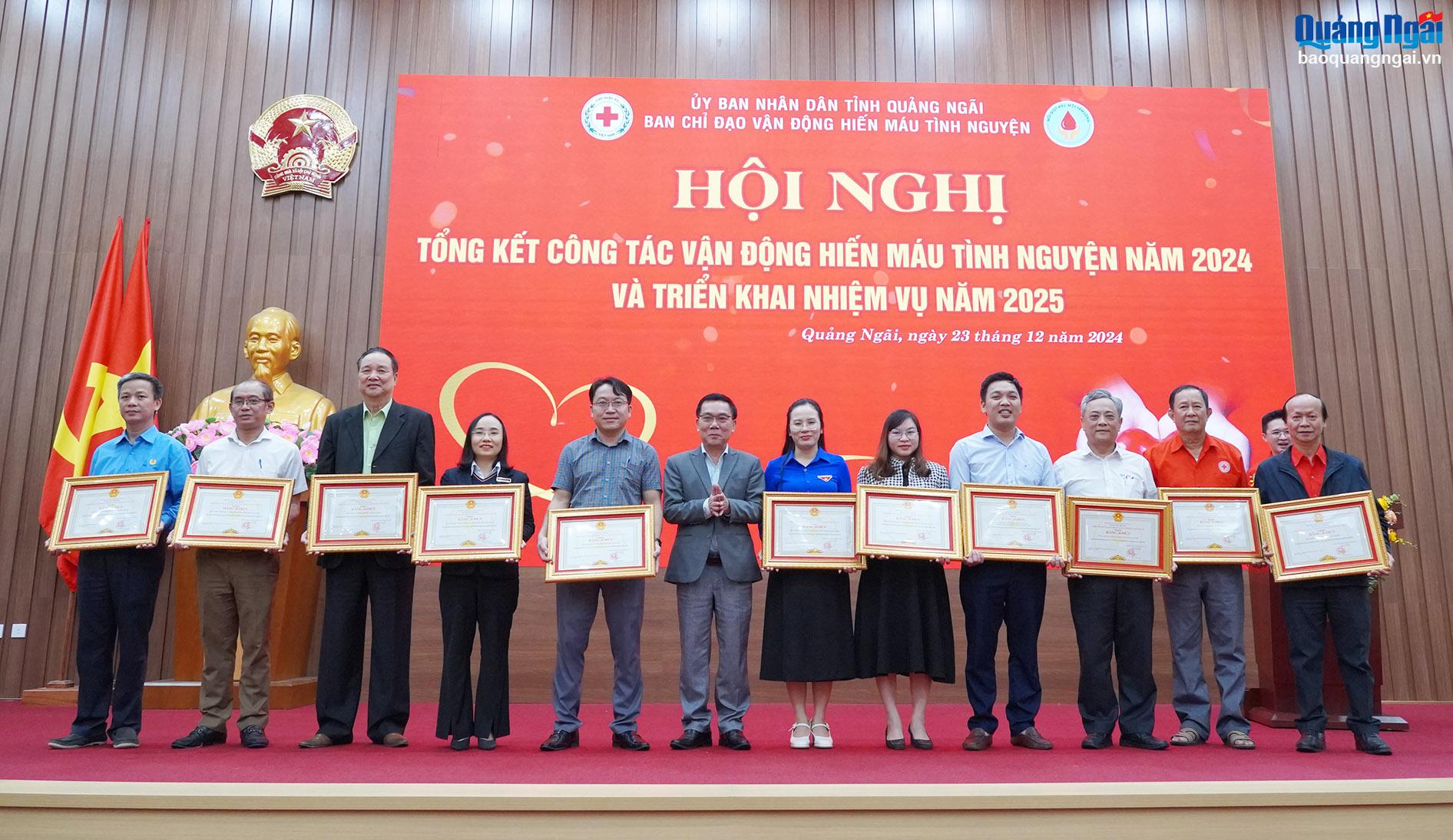 Tiếp nhận gần 18,6 nghìn đơn vị máu tình nguyện