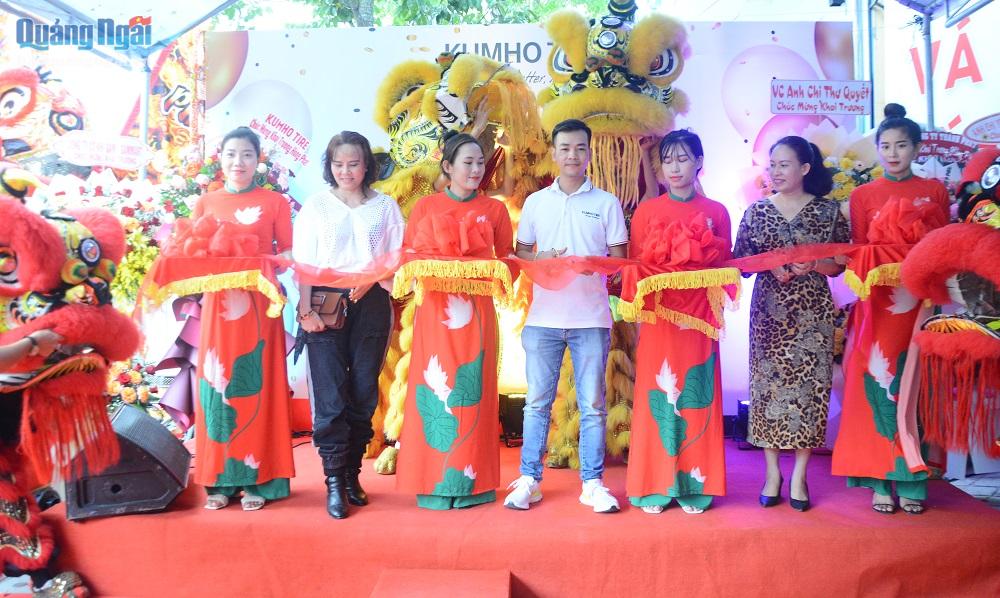 Khai trương Trung tâm lốp ô tô Kumho Quảng Ngãi